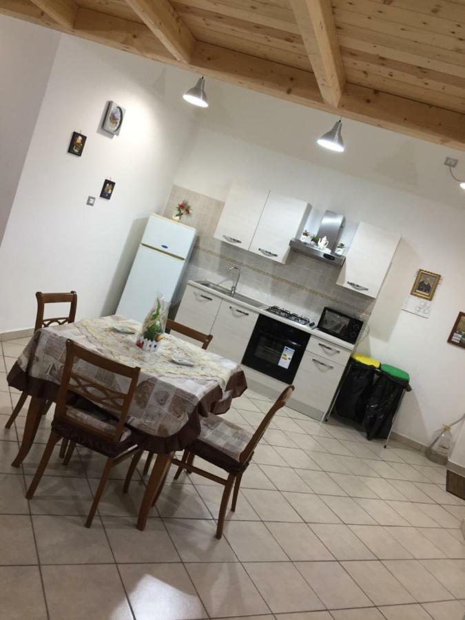 הוילה נאפולי House Maria Paradiso מראה חיצוני תמונה