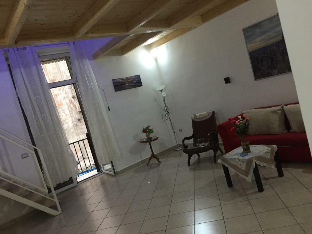 הוילה נאפולי House Maria Paradiso מראה חיצוני תמונה